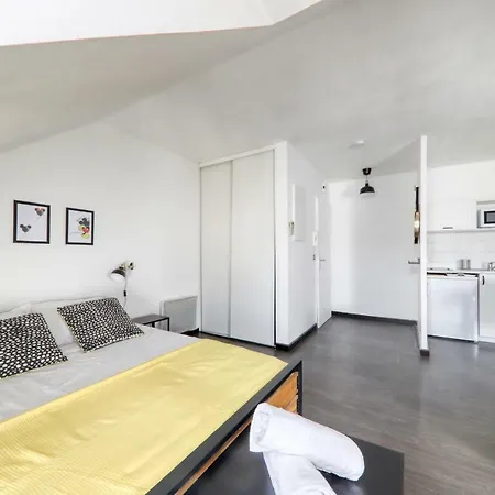Le Vaillant Lägenhet Chalifert